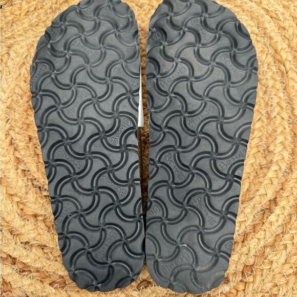 Betula by Birkenstock Sz 37 Women’s US 6 Slip On Sandals White - Picture 6 of 6